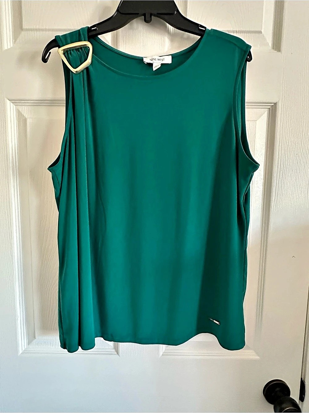 Nine West Green Sleeveless Top Size 2X Like New